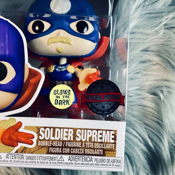 Funko Pop! Marvel Infinity Warps Soldier Supreme 858 Glow in the Dark Bobblehead - Picture 2 of 5